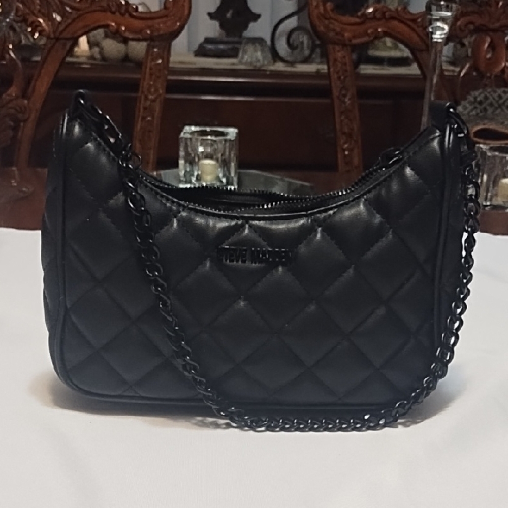 Steve Madden Black Quilted Shoulder Bag